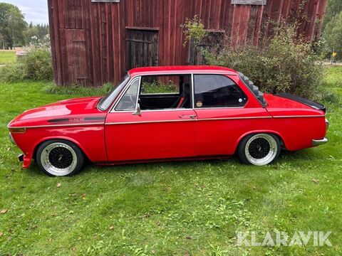 BMW 2002 2