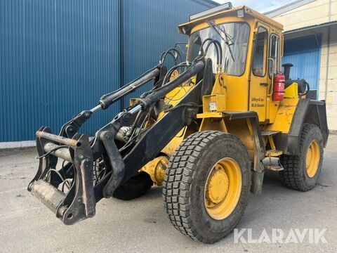 Volvo 4200B 2