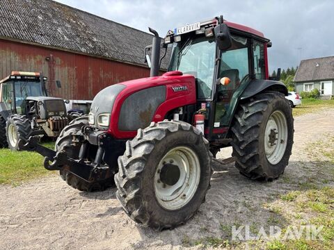 Valtra A72