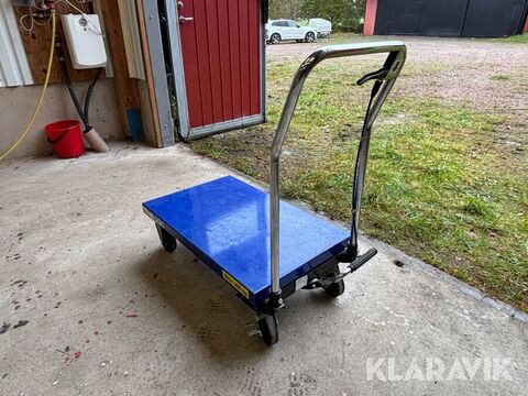 Lifting table 3