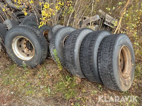 Sonstige 295/80R22,5