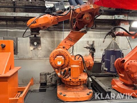 Svets- och hanteringsrobot IRB 6600 & IRB 2400 2