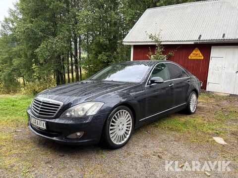 Mercedes S320