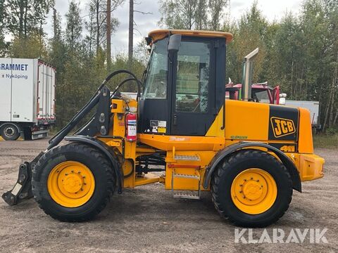 JCB 411 2