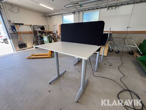 Sonstige Kinnarps Höj/sänk skrivbord. Kinnarps