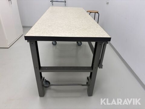 Arbetsbänk Gigant 3