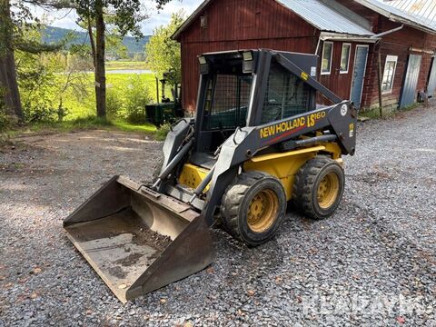 New Holland LS 160