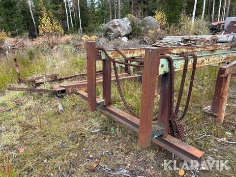 Timmerbord med påläggning ca 10 m 2