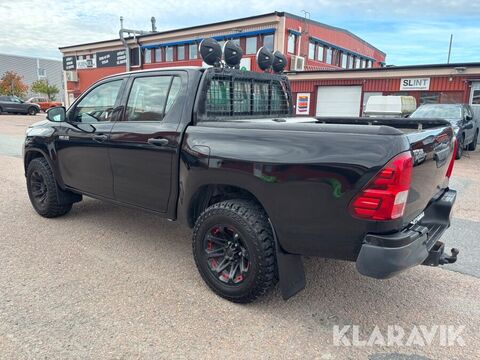Toyota Hilux 3