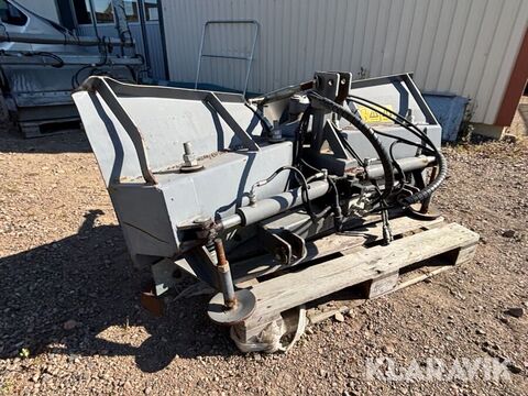 T1700 3