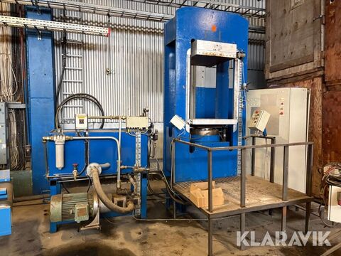 Hydraulpressmaskin 2