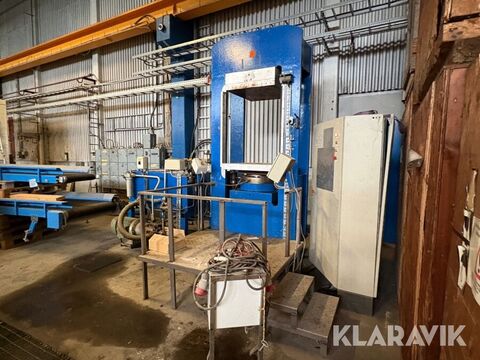 Hydraulpressmaskin 3