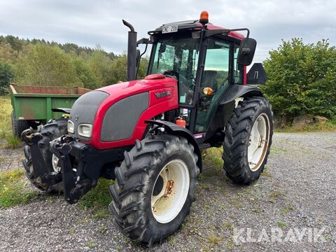 Valtra A72