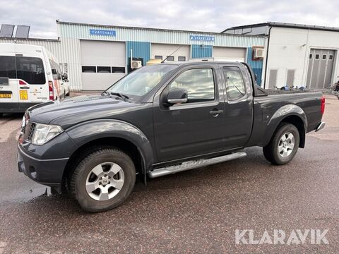 Nissan Navara 2