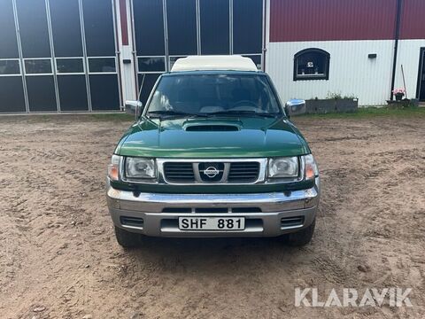Nissan Navara King Cab 2