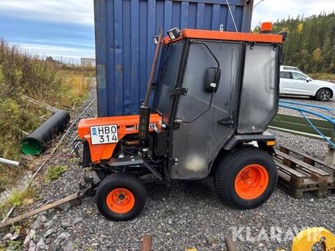 Kubota B7100 HST 2