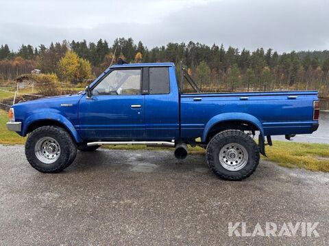 Nissan 720 Kingcab 2