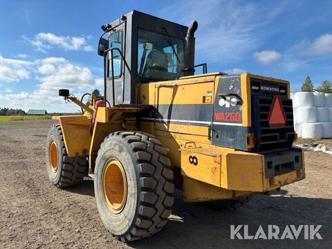 Komatsu WA 250 - 1H 3