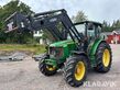 John Deere 5820