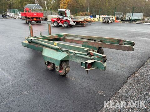 Bygelvagn med 7st containrar 3