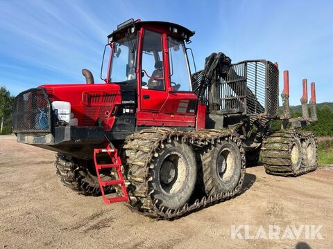 Komatsu 895