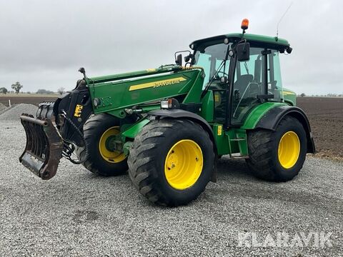 John Deere 3800