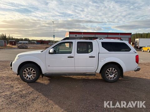 Nissan Navara 2