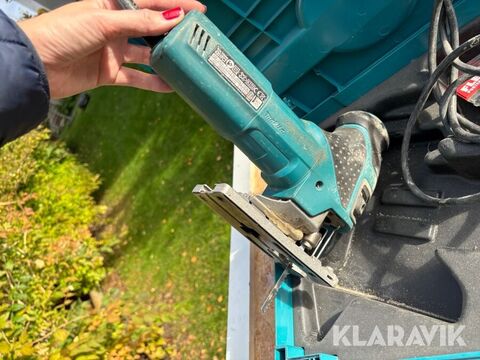 Makita 4351FCT 2