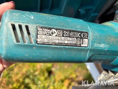 Makita 4351FCT 3