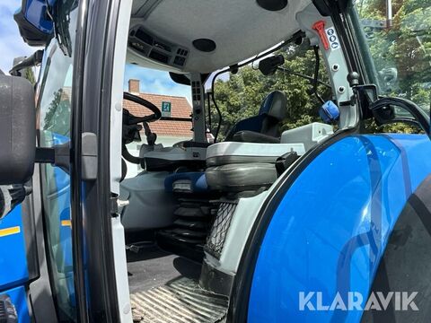 New Holland T7 245
