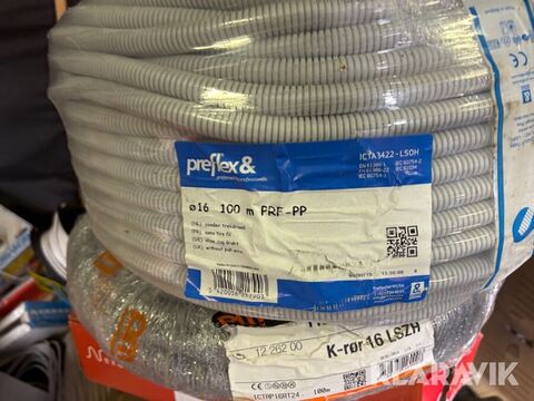 Pall med diverse kabel och slang Nexans / Ericss 2