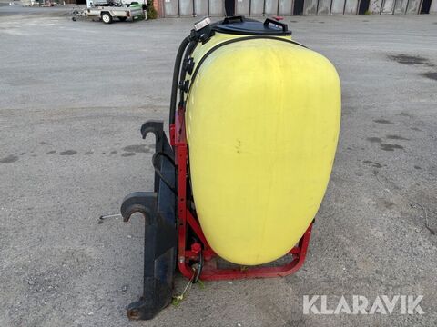 Vattentank 600L med BM-fäste 2