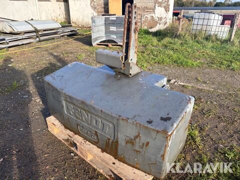 Fendt Frontvikt Fendt 2500kg 3