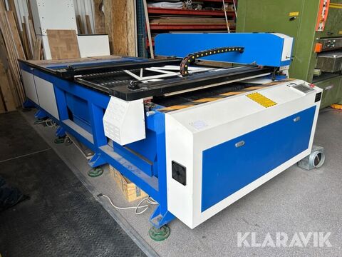 Sonstige Dwincnc 1325