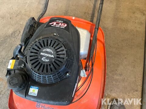 Gräsklippare Husqvarna 3