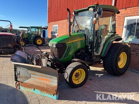 John Deere 4720