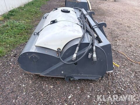 SU-215 2