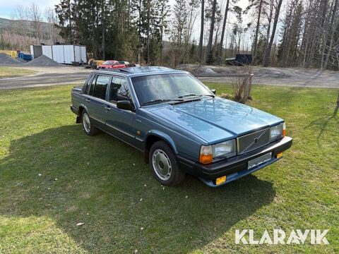 Volvo 740 GLE 3