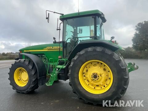 John Deere 8310 2
