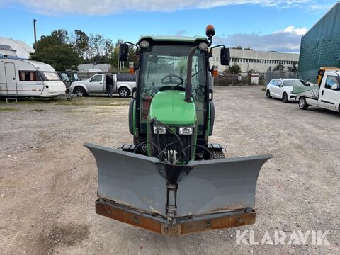 John Deere 3720 2
