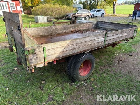 Vagn med tippfunktion 3