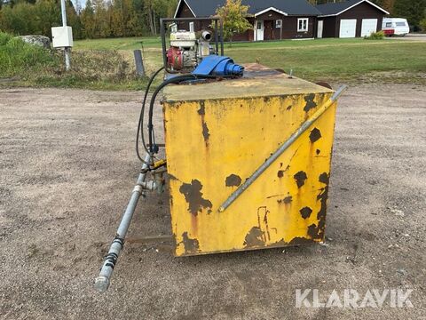Vattentank med spridarrör 3