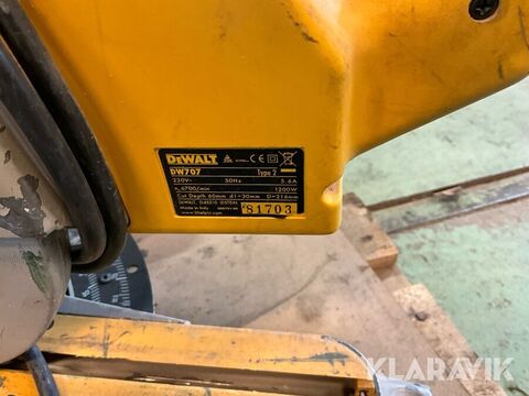 DeWalt DW707 3