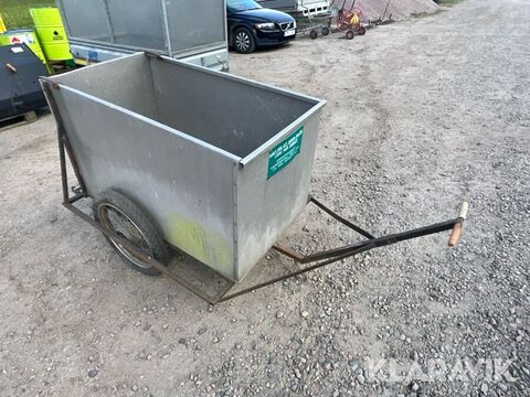Trädgårdsvagn 2