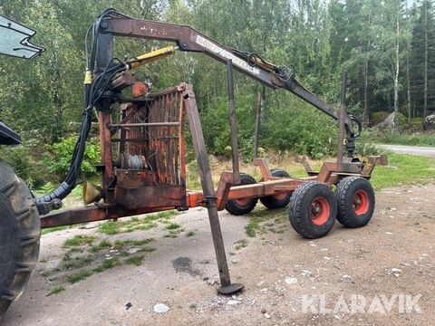 Sonstige Skogsvagn med Lima kran