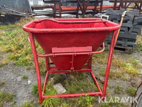 Sonstige Betongbasker