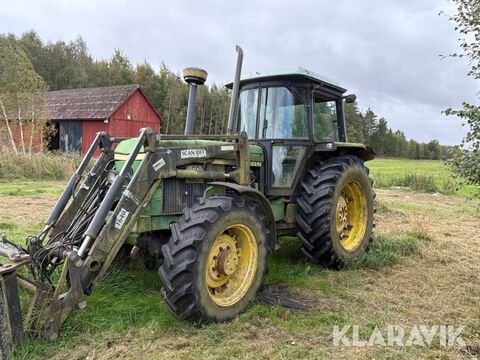 John Deere 3350