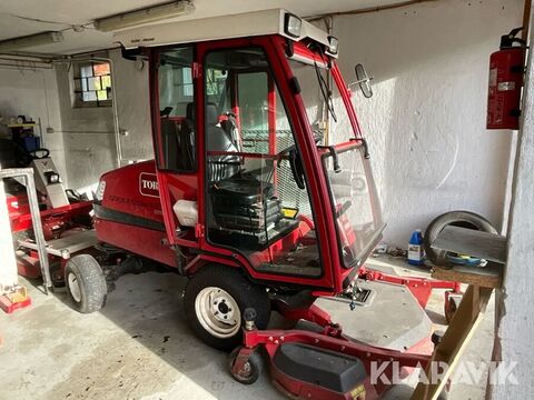 Toro Groundsmaster 228D 2