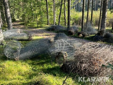 Sonstige Viltstängsel ca 700 meter inklusive stolpar