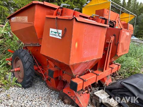 Kverneland Underhaug 1400 3